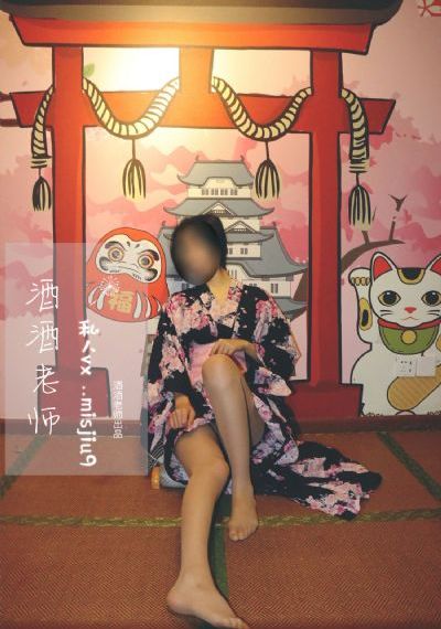 三个男人躁我一个爽视频免费_国产剧神马在线观看