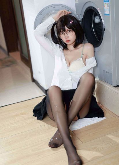 美女视频在线观看网站_迅雷在线观看
