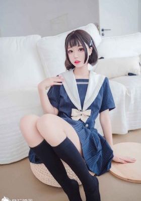 被部下侵犯的女社长bd_BD英语在线播放